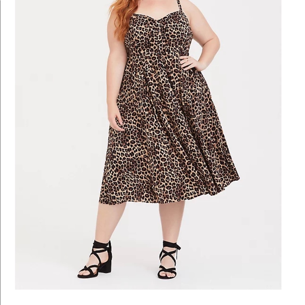 EUC Challis leopard print